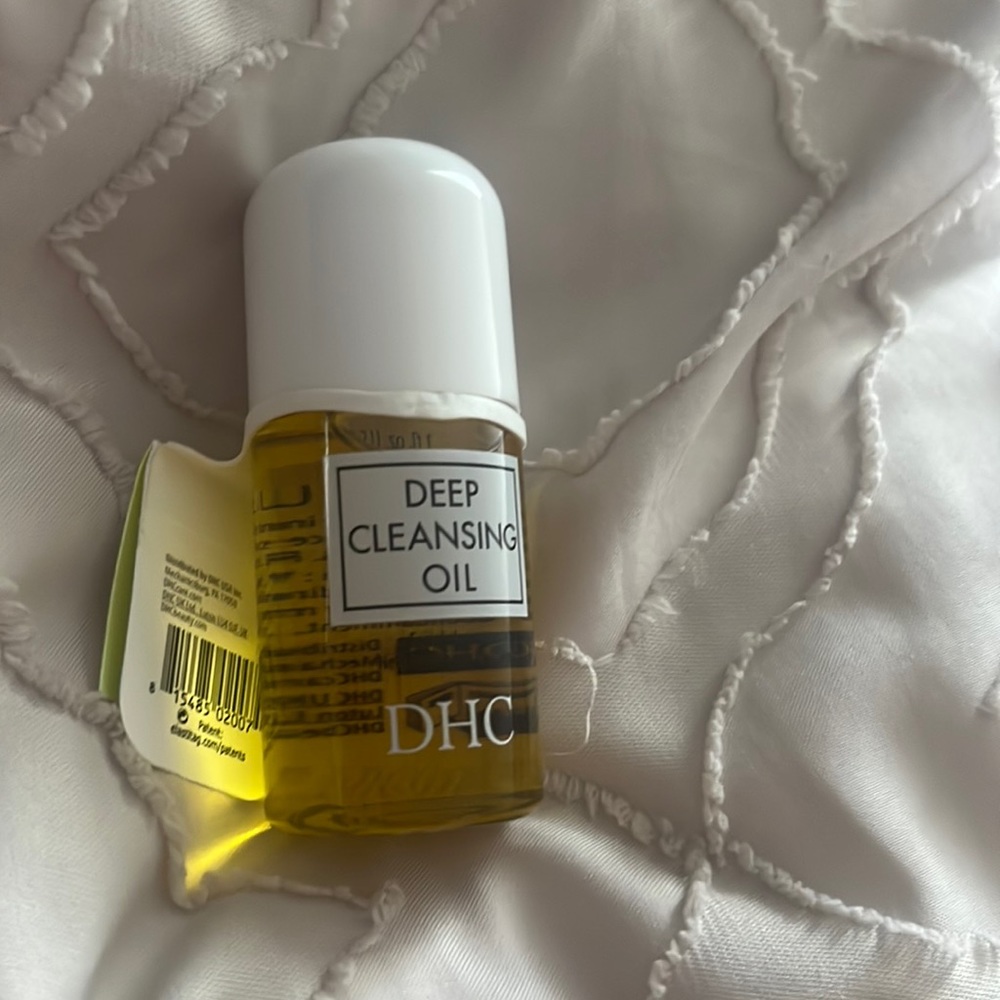 Dhc deep cleaning oil, brand new